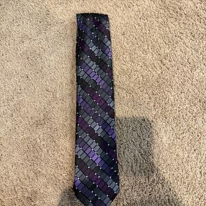 Kenneth Cole Black and Purple Patterned Tie